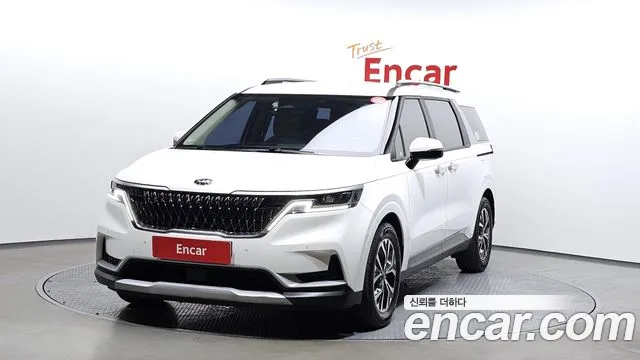 Kia Carnival 9-Seater Prestige