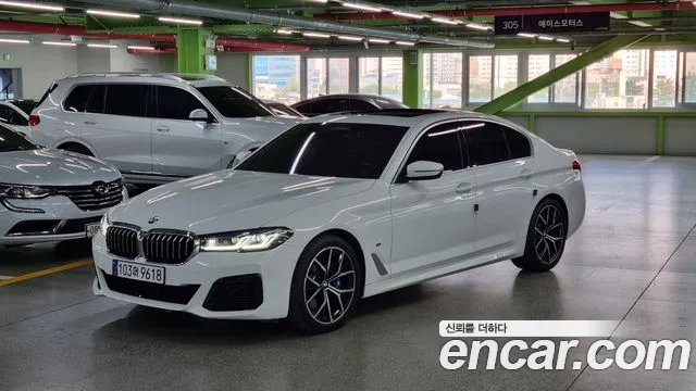 BMW 5-Series 530i xDrive M Sport Package