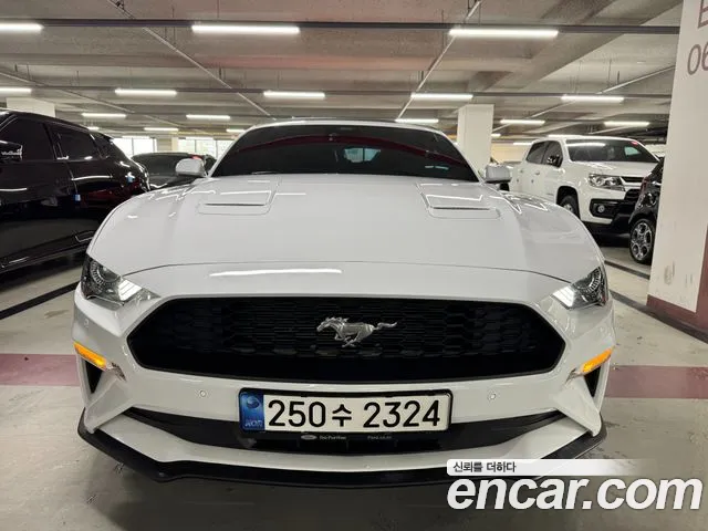 Ford Mustang Convertible