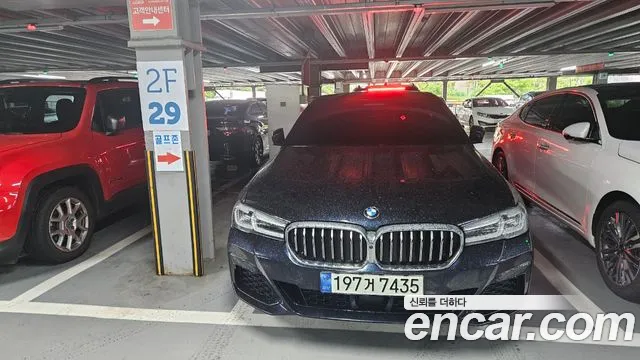 BMW 5-Series 523d M Sport