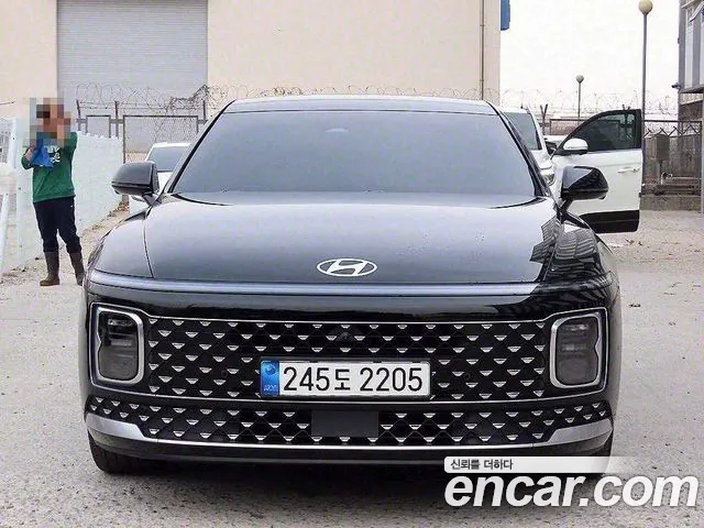 Hyundai Granger Exclusive