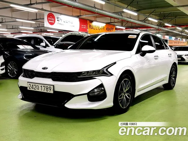 Kia K5 Trendy