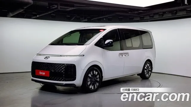 Hyundai Staria Inspiration