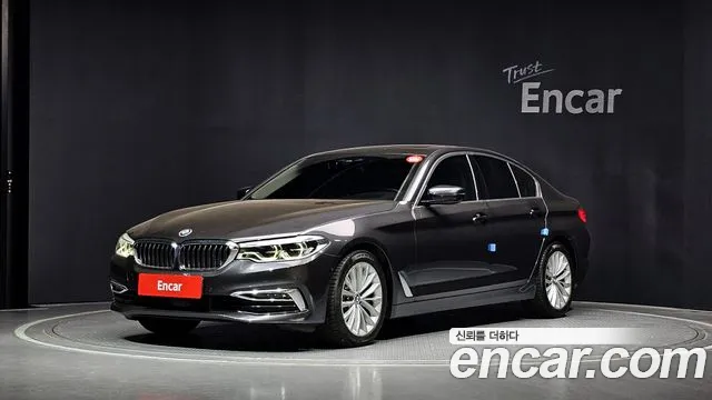 BMW 5-Series 530i xDrive Luxury Plus