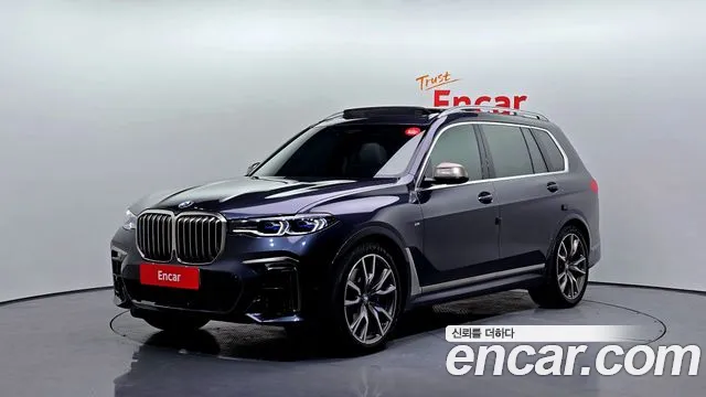 BMW X7 M50i 6STR
