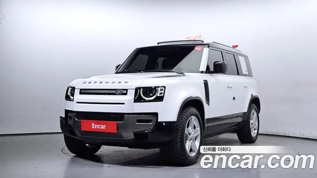 Land Rover Defender 110 P300 X-Dynamic SE