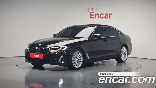 BMW 5-Series 530i Luxury