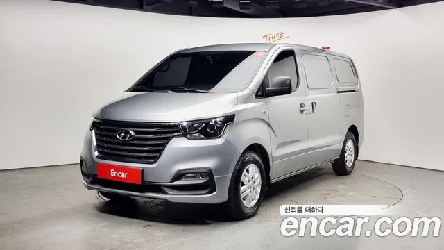 Hyundai Starex Smart
