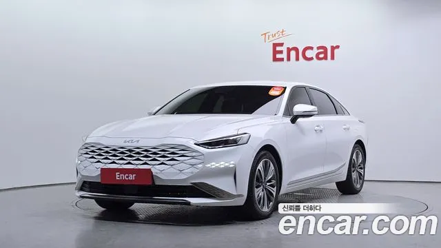 Kia K8 Signature