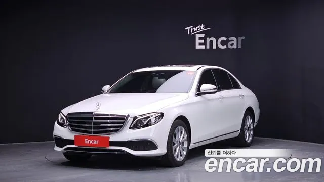 Mercedes-Benz E-class E300 4MATIC Exclusive