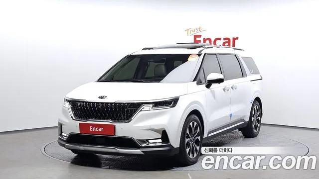 Kia Carnival 9-Seater Signature