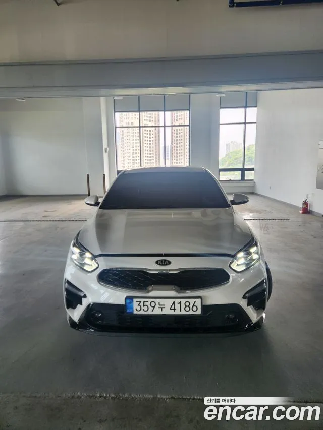 Kia K3 Signature