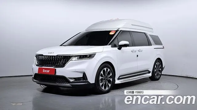 Kia Carnival Gasoline 9-Seater Signature