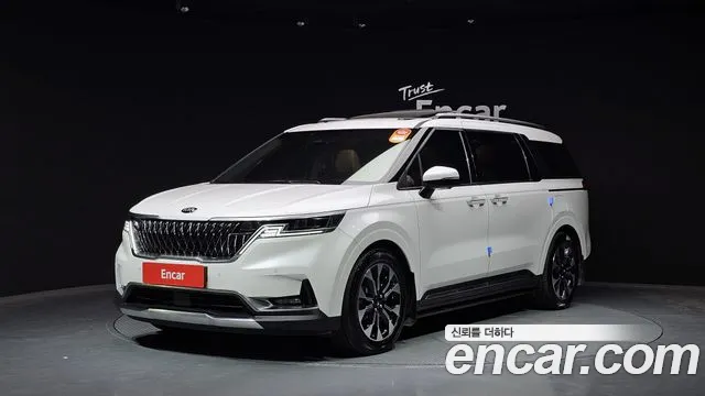 Kia Carnival 7-Seater Signature
