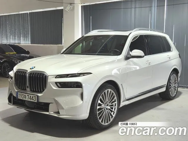 BMW X7 xDrive 40i Design Pure Excellence 6-Seater