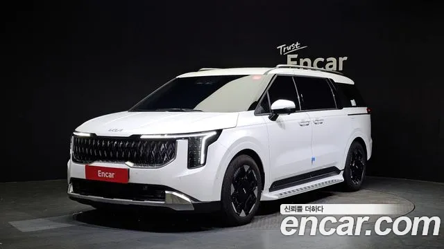 Kia Carnival 7-Seater Signature