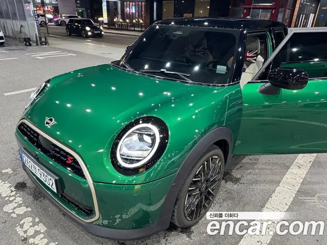 Mini Cooper 5 Door Favoured