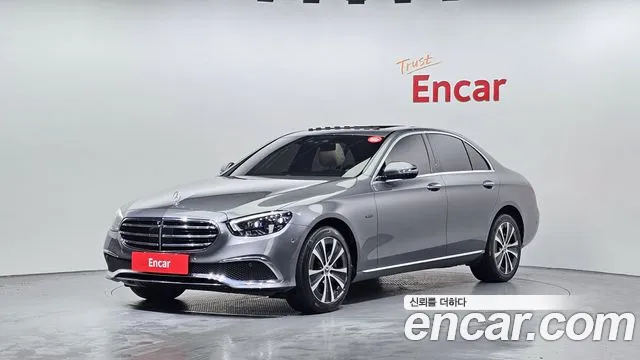 Mercedes-Benz E-class E300e 4MATIC Exclusive