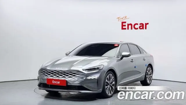 Kia K8 Signature