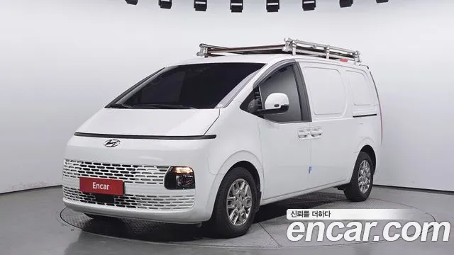 Hyundai Staria Modern