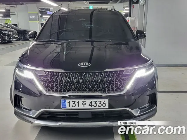 Kia Carnival 7-Seater Signature
