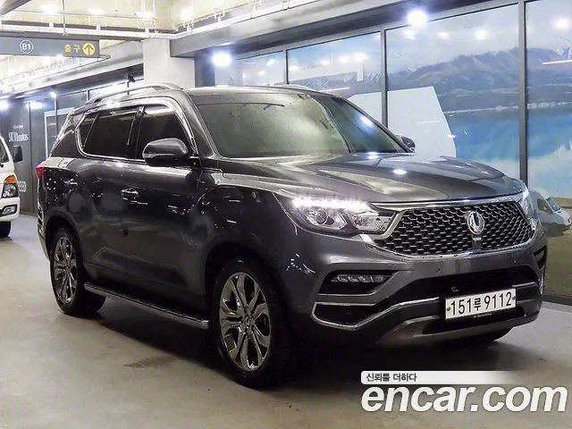 KG Mobility (Ssangyong) Rexton White Edition