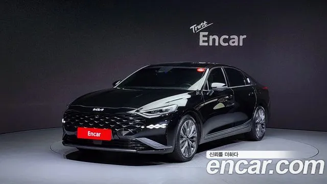 Kia K8 Signature