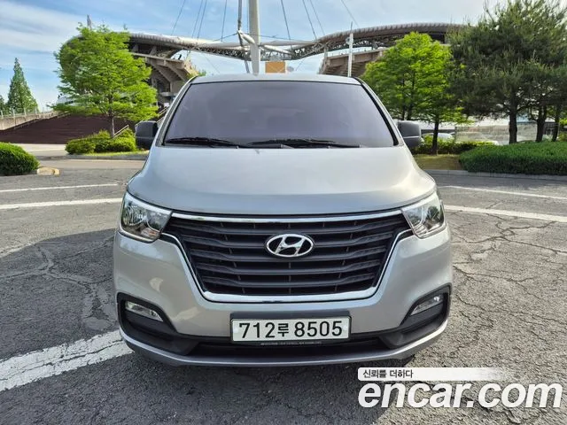 Hyundai Starex Smart