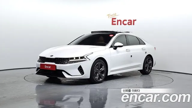 Kia K5 Signature