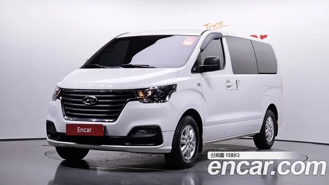 Hyundai Starex Smart