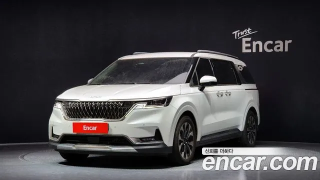 Kia Carnival Gasoline 9-Seater Noblesse