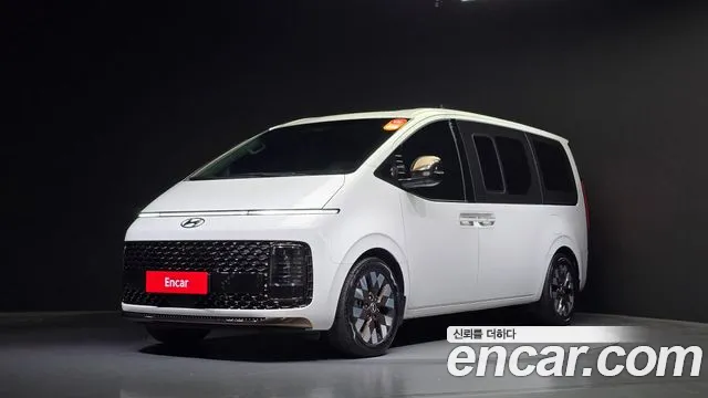 Hyundai Staria Inspiration